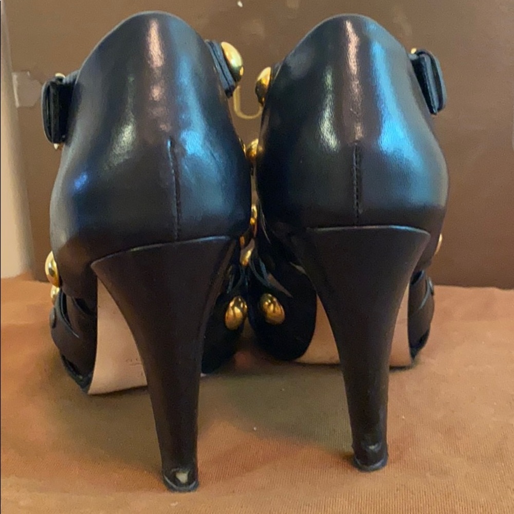 Gucci Gladiator Style Booties Hysteria Collection - Picture 6 of 13